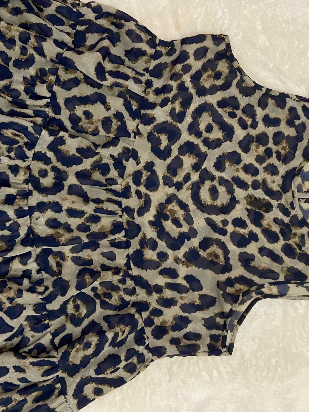 Navy and Taupe Leopard Print Sleeveless peplum tiered blouse. Size M/L